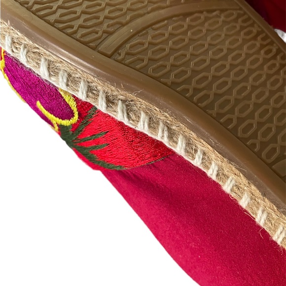 Embroidered shoes, embroidered shoes, embroidered red shoes, Embroidered flats - Picture 13 of 16